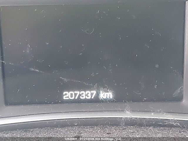 1G1ZD5ST0JF220682 Chevrolet MALIBU LT