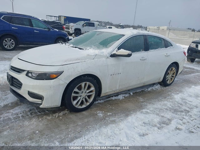 1G1ZD5ST0JF220682 Chevrolet MALIBU LT