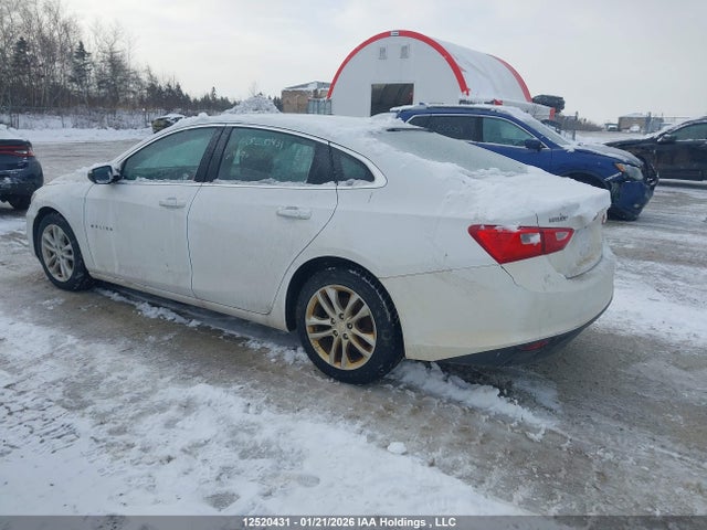 1G1ZD5ST0JF220682 Chevrolet MALIBU LT