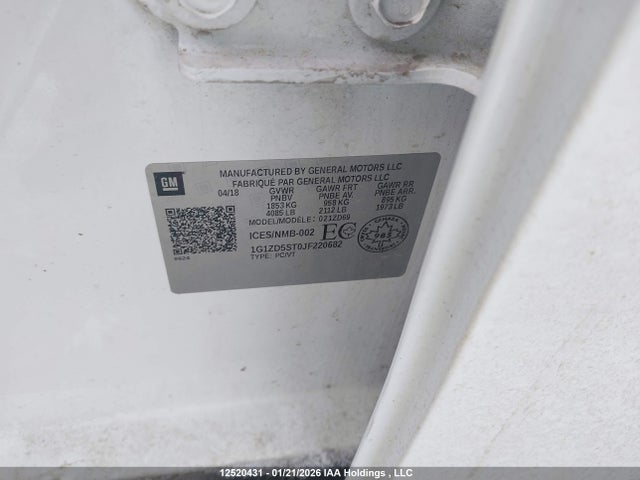 1G1ZD5ST0JF220682 Chevrolet MALIBU LT