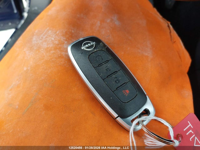 3N8AP6DD8TL307492 Nissan KICKS SR
