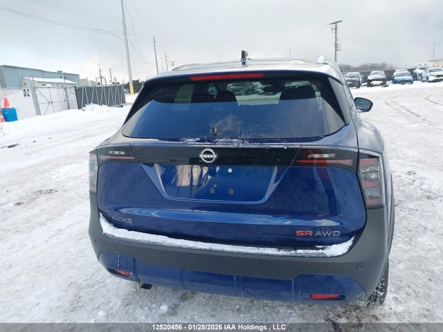 3N8AP6DD8TL307492 Nissan KICKS SR