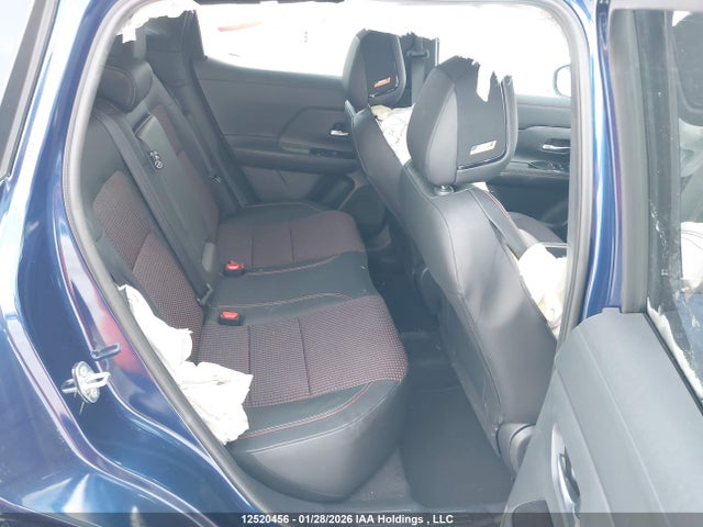 3N8AP6DD8TL307492 Nissan KICKS SR