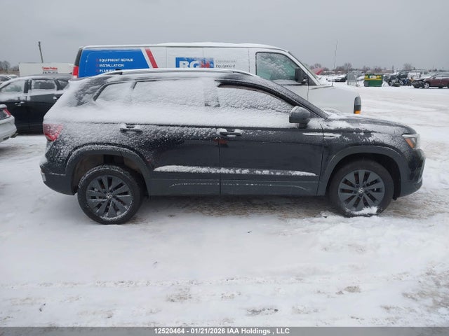 3VVSX7B2XRM077613 Volkswagen TAOS SE