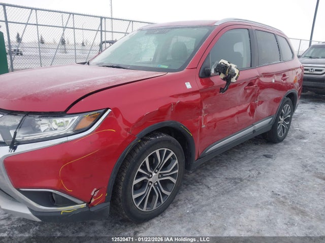 JA4AZ2A32GZ602042 Mitsubishi Outlander Es