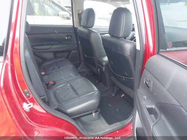 JA4AZ2A32GZ602042 Mitsubishi Outlander Es