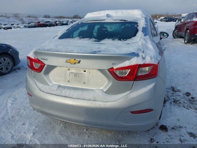 1G1BD5SM2J7123584 Chevrolet Cruze Lt Manual