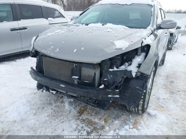 5XYZUDLA3EG173682 Hyundai Santa Fe