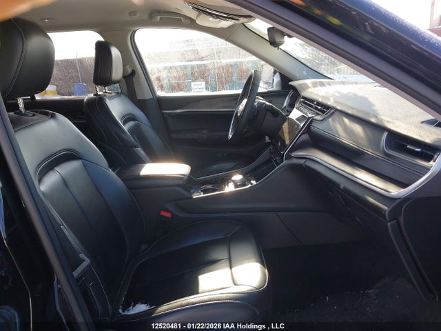 1C4RJHBG6P8821256 Jeep Grand Cherokee Limited