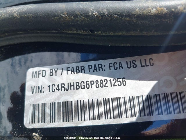 1C4RJHBG6P8821256 Jeep Grand Cherokee Limited