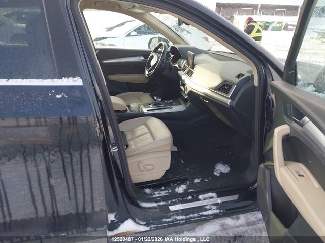 WA1ANAFY2J2127972 Audi Q5 2.0t Komfort