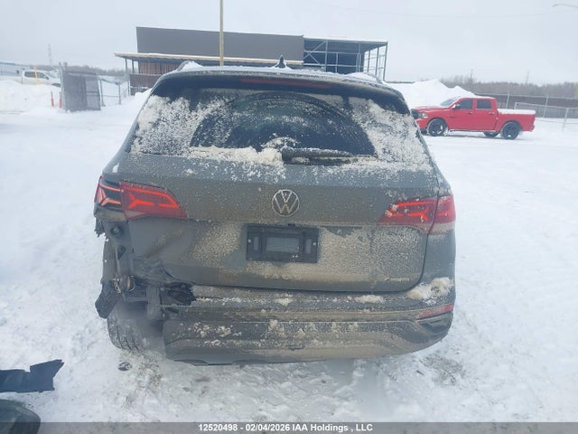 3VVLX7B21RM093283 Volkswagen Taos Comfortline Black Edition