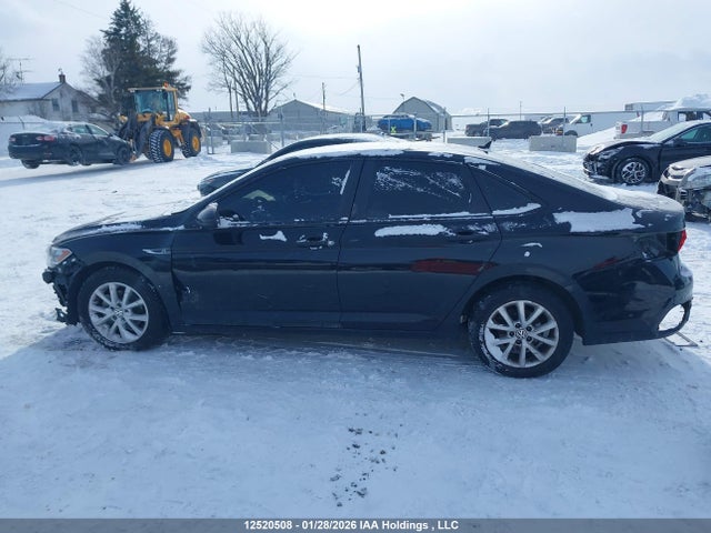 3VWE57BU1MM049241 Volkswagen Jetta Highline