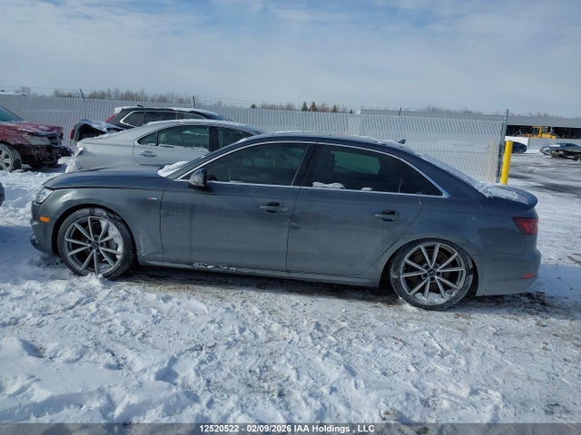 12520522 :رقم المزاد ، WAUFNAF42JA206361 vin ، 2018 Audi A4 مزاد بيع
