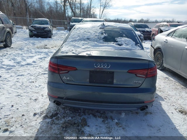 12520522 :رقم المزاد ، WAUFNAF42JA206361 vin ، 2018 Audi A4 مزاد بيع