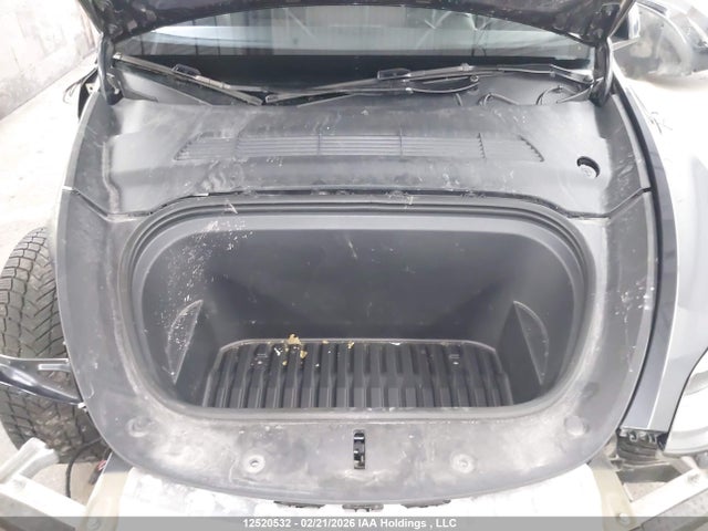 7SAYGAEE4RF078386 Tesla Model Y