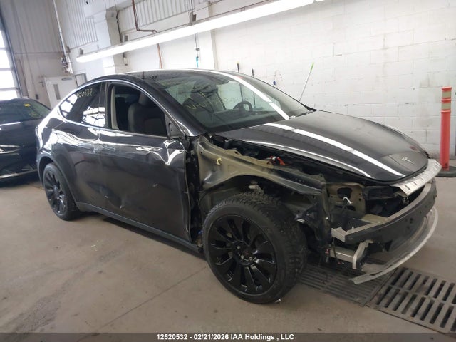 7SAYGAEE4RF078386 Tesla Model Y
