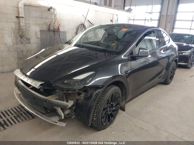 7SAYGAEE4RF078386 Tesla Model Y