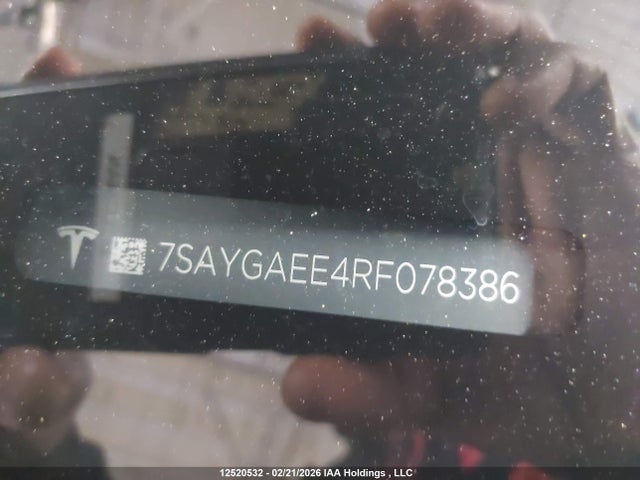 7SAYGAEE4RF078386 Tesla Model Y