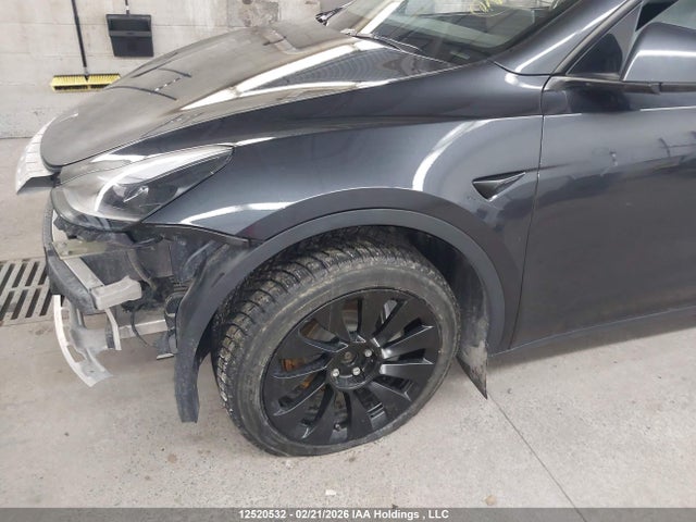 7SAYGAEE4RF078386 Tesla Model Y