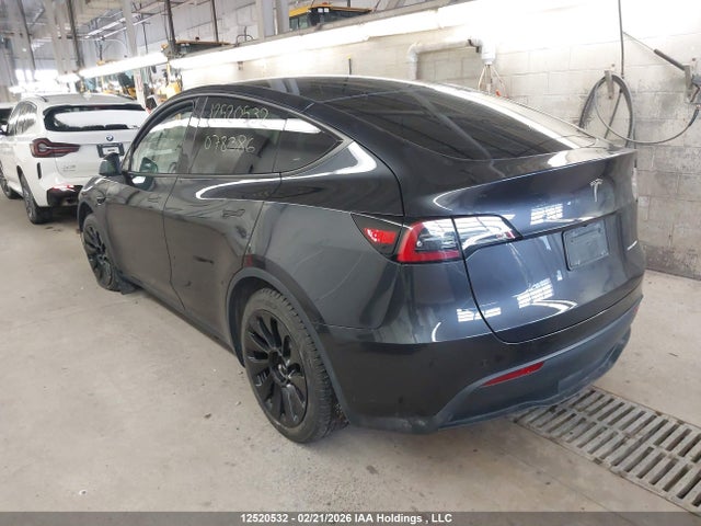 7SAYGAEE4RF078386 Tesla Model Y