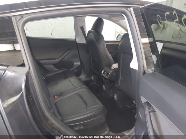 7SAYGAEE4RF078386 Tesla Model Y