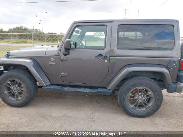 1C4AJWBG6GL256179 Jeep Wrangler Sahara