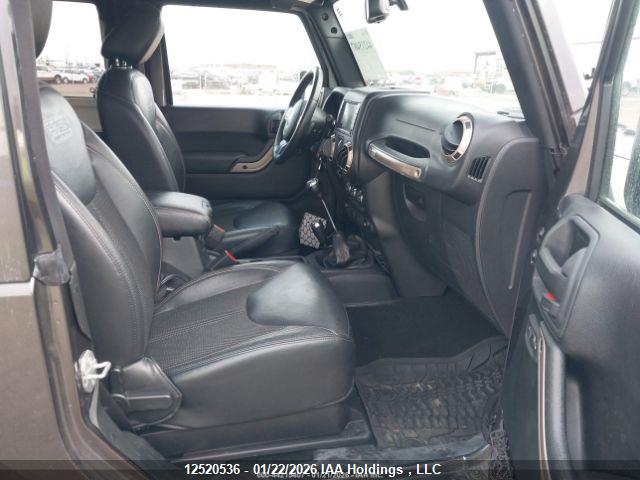 1C4AJWBG6GL256179 Jeep Wrangler Sahara