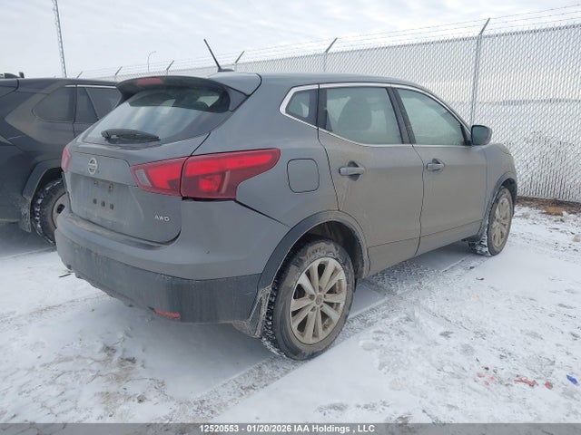 JN1BJ1CR5KW325770 Nissan QASHQAI