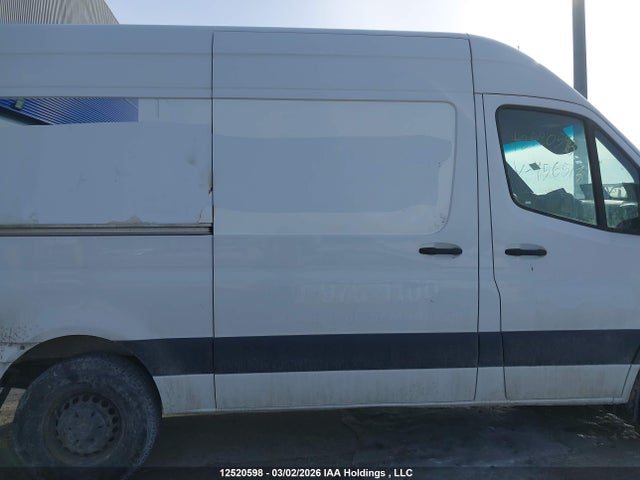 W1Y4DBHY8NP456513 Mercedes-Benz Sprinter 2500 Standard Roof I4 Diesel