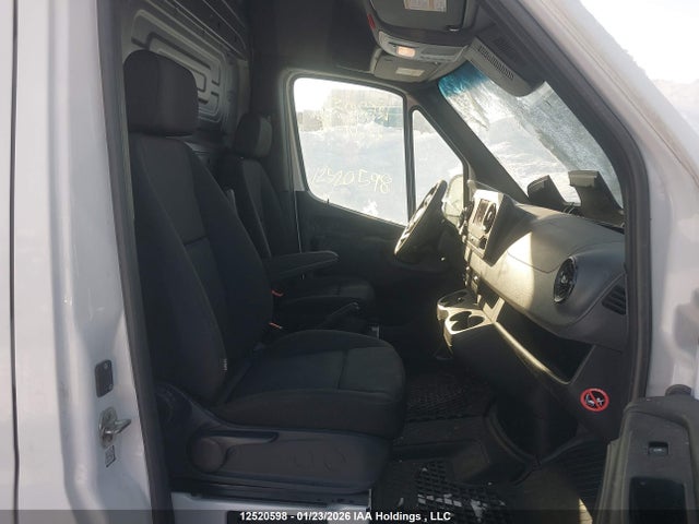 W1Y4DBHY8NP456513 Mercedes-Benz Sprinter 2500 Standard Roof I4 Diesel