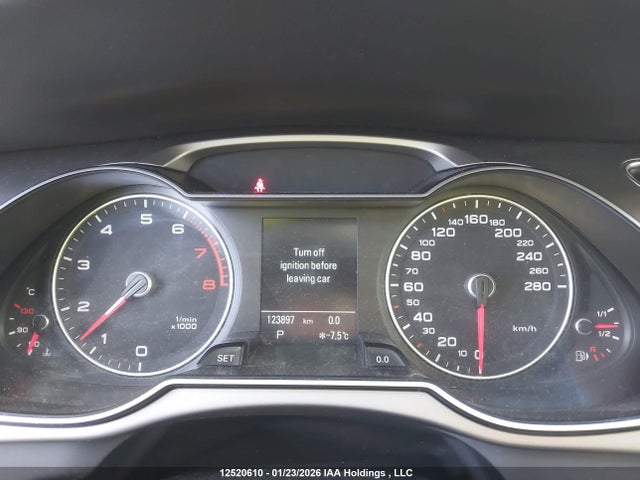 WAUKFCFL6EN031383 Audi A4 2.0 Technik