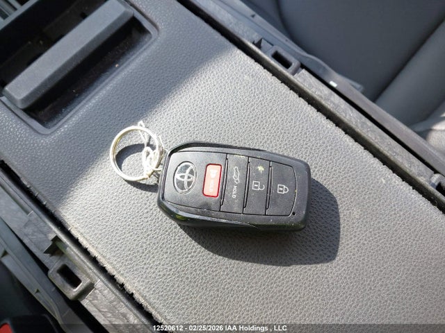Aukcja sprzedaży 2024 Toyota Grand Highlander Xle/limited/platinum, vin: 5TDAAAB51RS000602, numer aukcji: 12520612