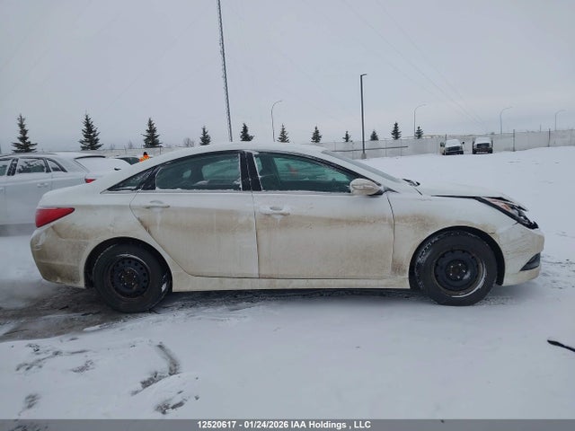 5NPEB4AC0EH936985 Hyundai SONATA GL