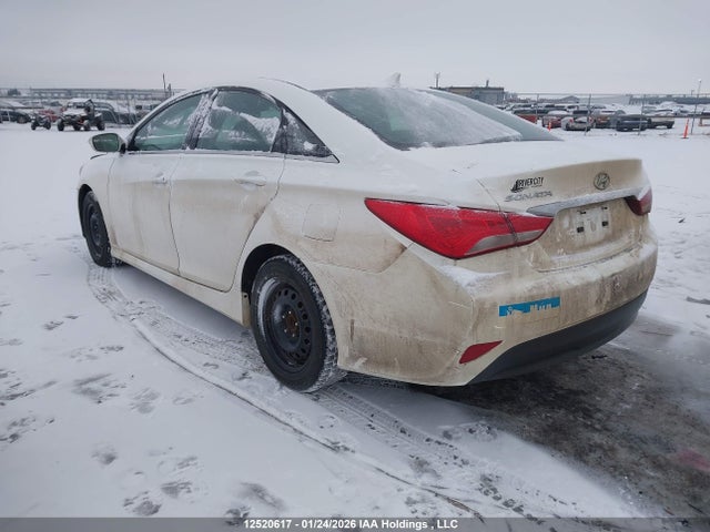 5NPEB4AC0EH936985 Hyundai SONATA GL