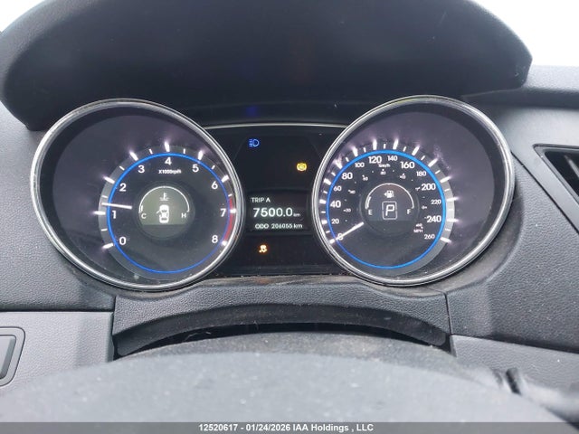 5NPEB4AC0EH936985 Hyundai SONATA GL