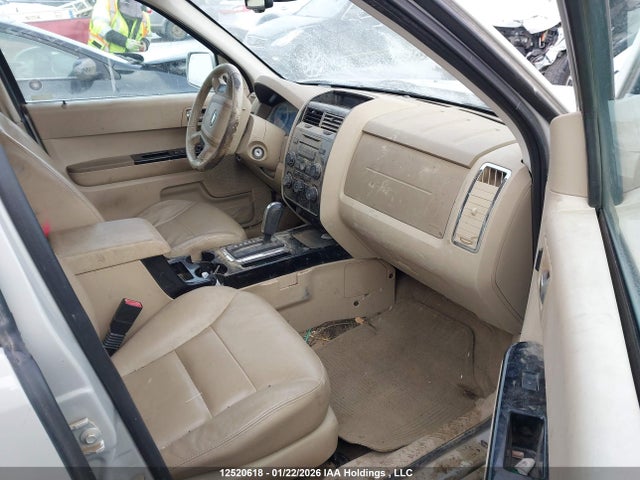 12520618 :رقم المزاد ، 1FMCU941X8KA84882 vin ، 2008 Ford Escape Limited مزاد بيع