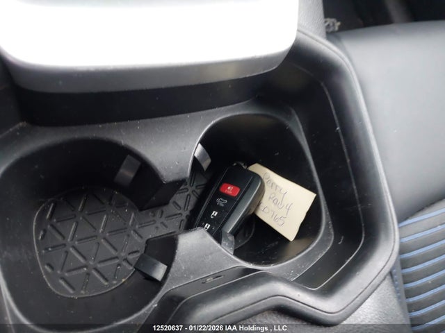 12520637 :رقم المزاد ، JTMEWRFV3KJ017304 vin ، 2019 Toyota Rav4 Xse مزاد بيع