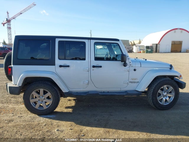 1C4BJWEG6FL522671 Jeep Wrangler Unlimited Sahara