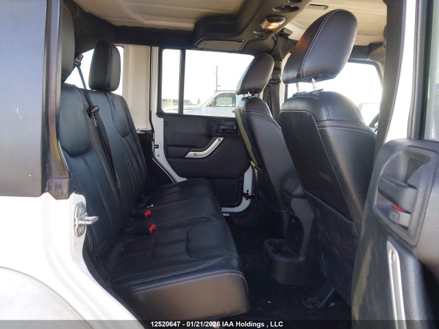 1C4BJWEG6FL522671 Jeep Wrangler Unlimited Sahara