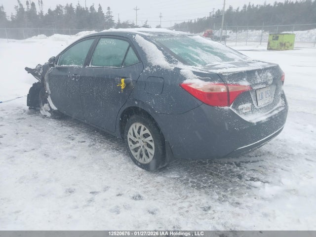 2T1BURHE9JC008834 Toyota COROLLA LE