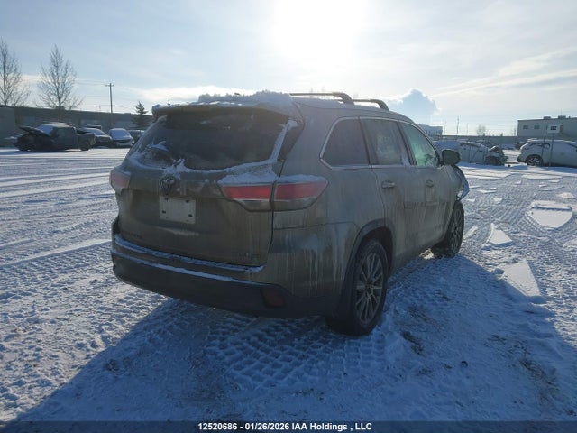 Toyota Highlander Xle 2014 5TDJKRFH3ES007688 Image 4