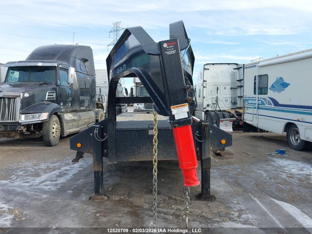 4P53F4526S1415663 Pj Trailers Convertible