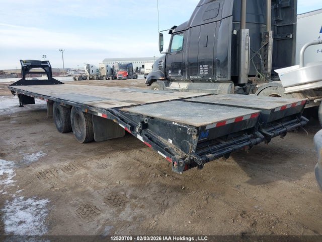 4P53F4526S1415663 Pj Trailers Convertible