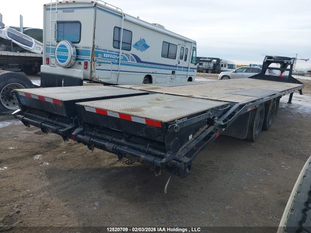 4P53F4526S1415663 Pj Trailers Convertible