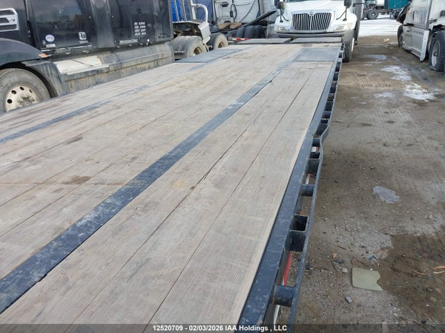 4P53F4526S1415663 Pj Trailers Convertible