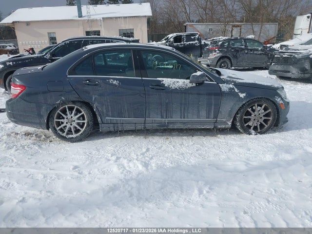 12520717 :رقم المزاد ، WDDGF8BB0BA487603 vin ، 2011 Mercedes-benz C 300 4matic مزاد بيع