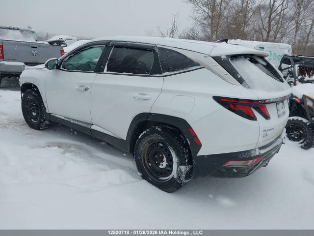 12520718 :رقم المزاد ، KM8JBCAE3NU074650 vin ، 2022 Hyundai Tucson Essential Awd مزاد بيع