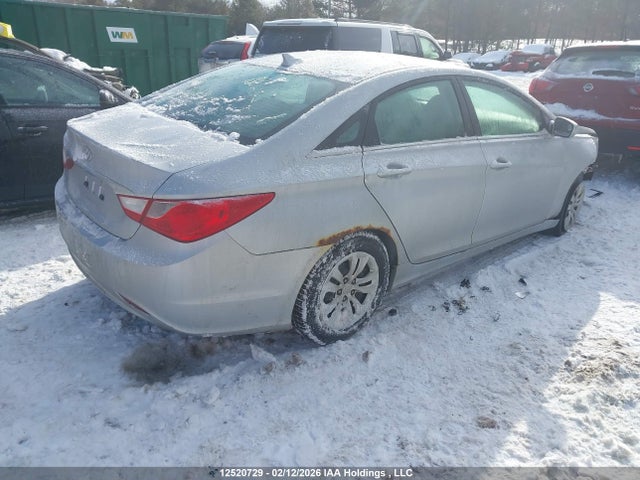 2012 Hyundai Sonata Gl მანქანა იყიდება აუქციონზე, vin: 5NPEB4AC5CH465557, აუქციონის ნომერი: 12520729