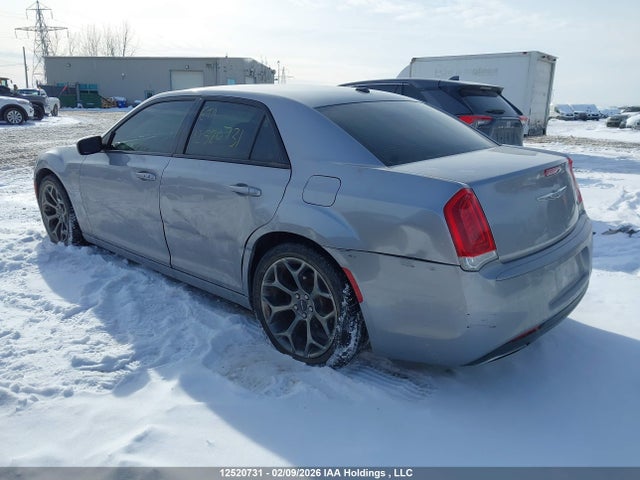 2C3CCABG6GH248235 Chrysler 300 S